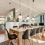 Amazing In With Kitchen *