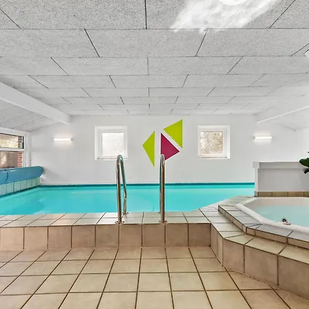 Amazing In With Kitchen *