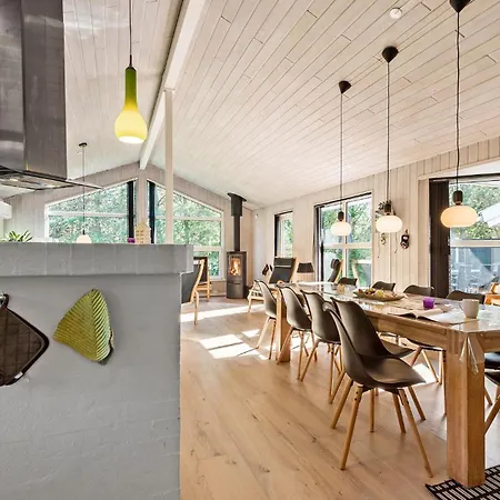 Hébergement de vacances Amazing In With Kitchen *